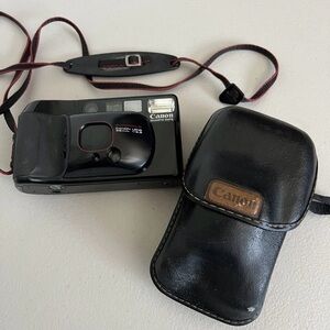 Canon Sure Shot Supreme Quartz Date Film Camera 38mm With Case (Untested)